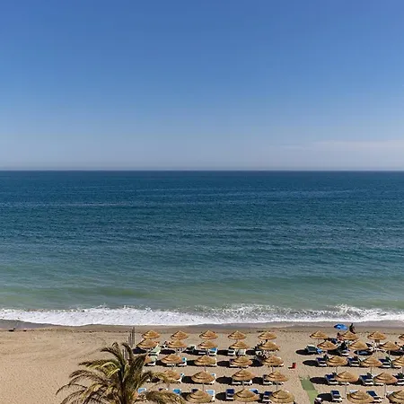 Front Row Penthouse On Carvajal Fuengirola