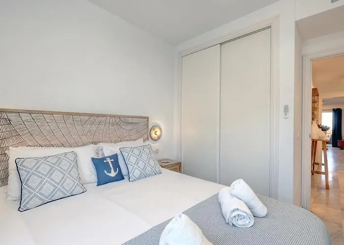 Front Row Penthouse On Carvajal * Fuengirola