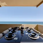 Front Row Penthouse On Carvajal Διαμέρισμα Fuengirola
