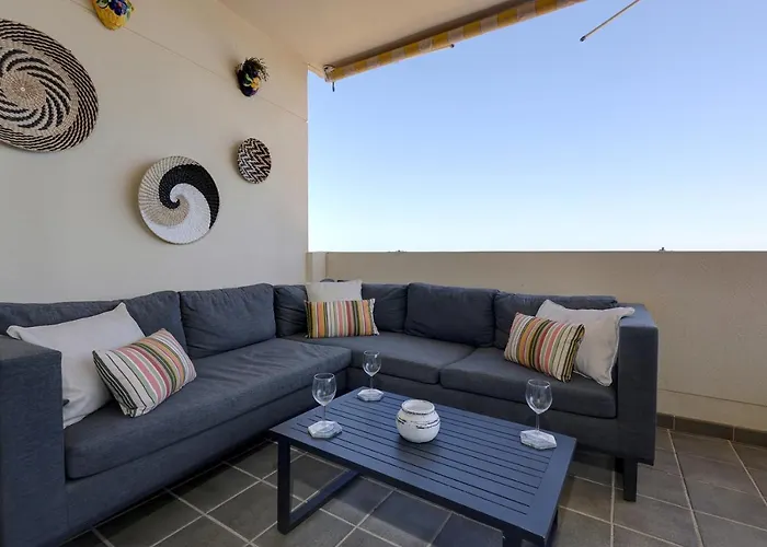 Front Row Penthouse On Carvajal