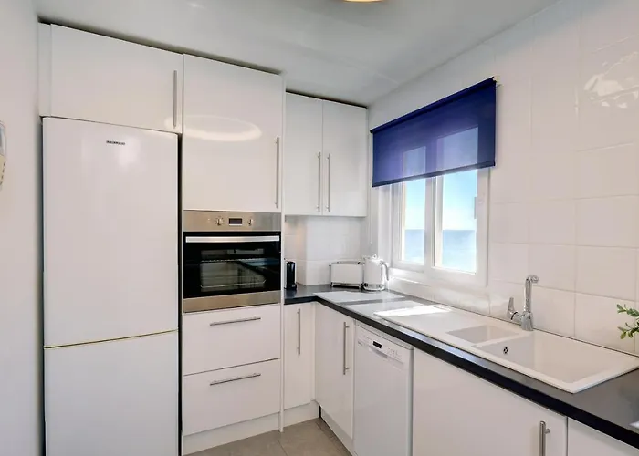 Front Row Penthouse On Carvajal * פואנגירולה