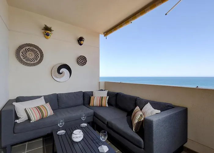 Front Row Penthouse On Carvajal